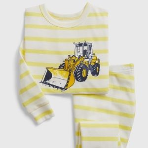 NEW Gap Pajamas set